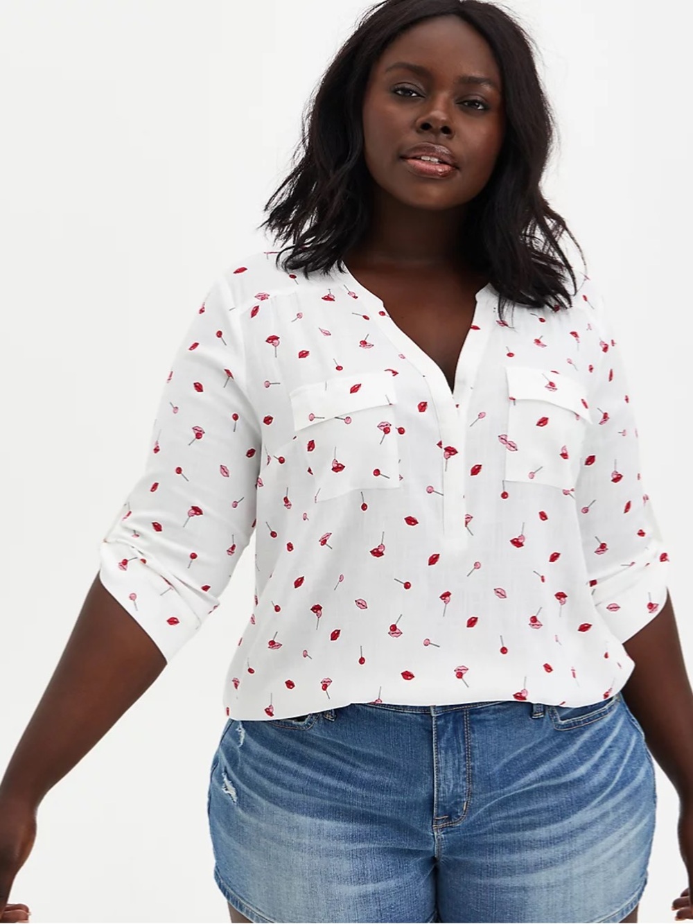TORRID HARPER PULLOVER 3/4 SLEEVE BLOUSE WHITE LIPS LOLLIPOP WOMEN 5X Heart Lips